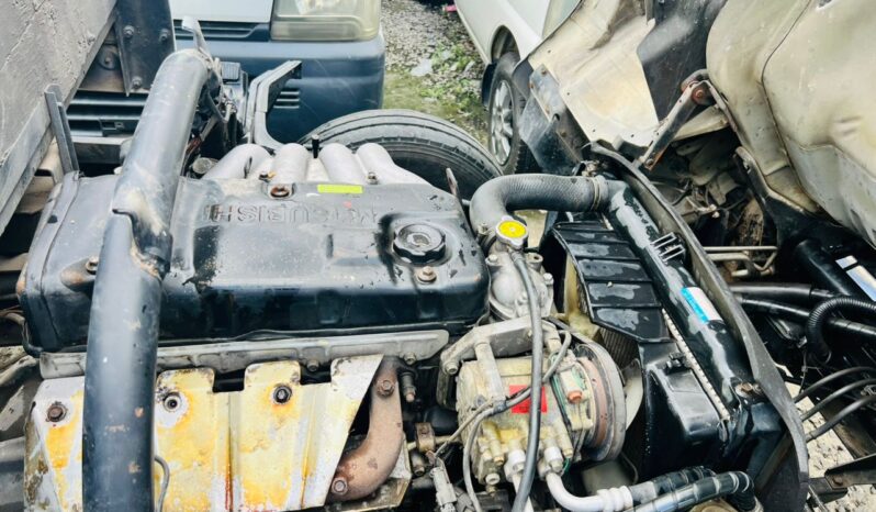 
								Mitsubishi Canter for sale in Dar es Salaam full									