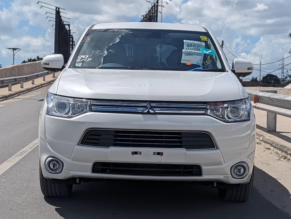 Mitsubishi Outlander for Sale in Tanzania