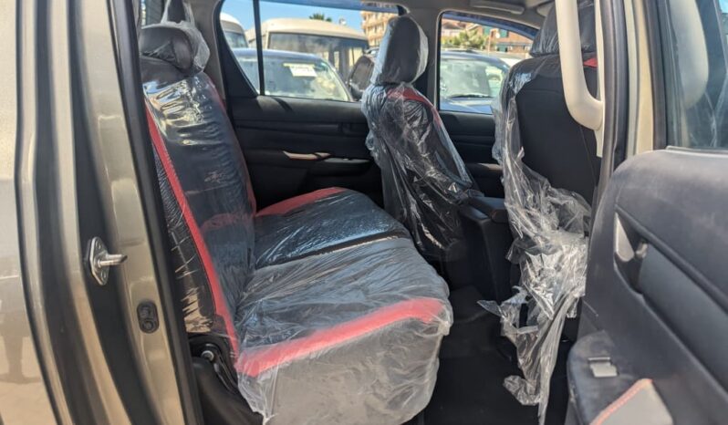 
								Toyota Hilux New model for sale full									