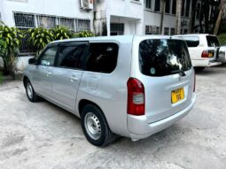 
										Toyota Probox full									