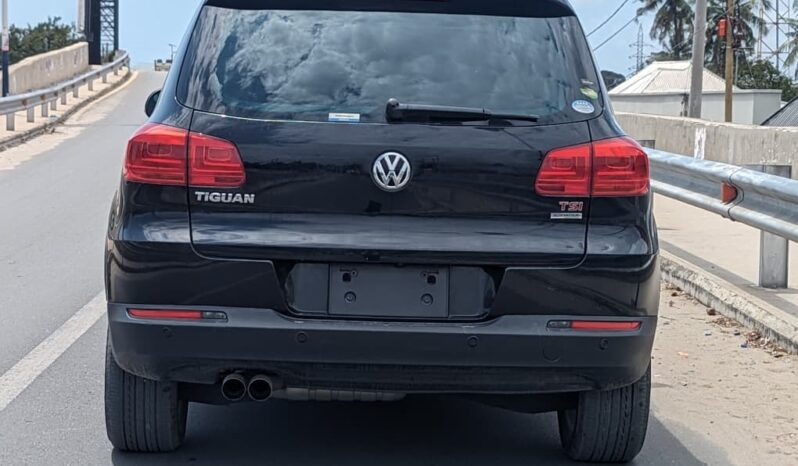 
								Volkswagen Tiguan for Sale in Dar es Salaam full									