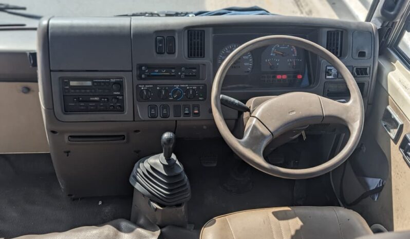 
								Nissan civilian bus for sale Dar es salaam Tanzania full									