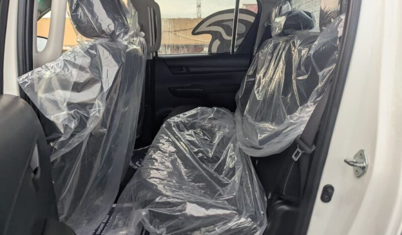 
								Toyota Hilux for sale in Tanzania full									