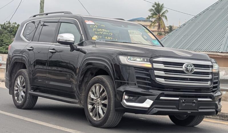 
								Toyota Land Cruiser 300 ZX cars for sale in Tanzania full									