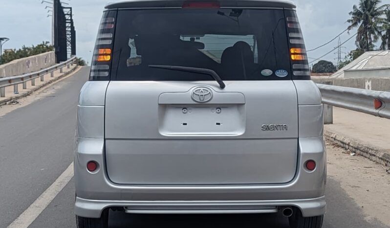 
								Toyota Sienta old model for sale full									
