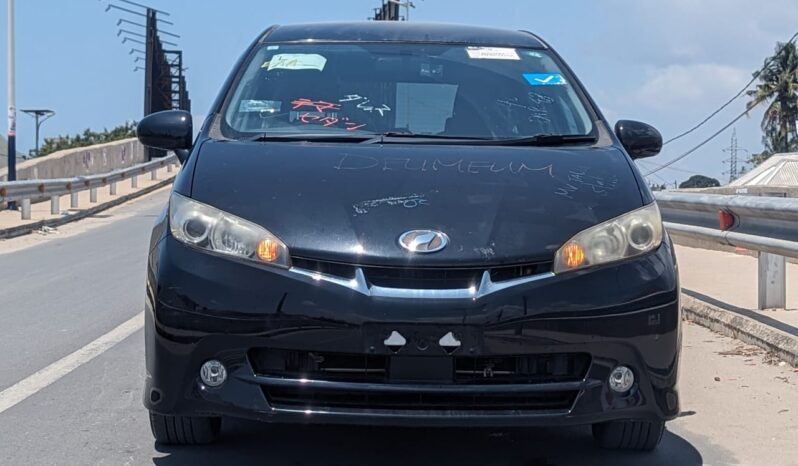 
								Toyota Wish new model full									