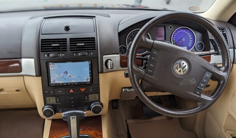 
								Volkswagen Touareg for sale in Dar es Salaam full									