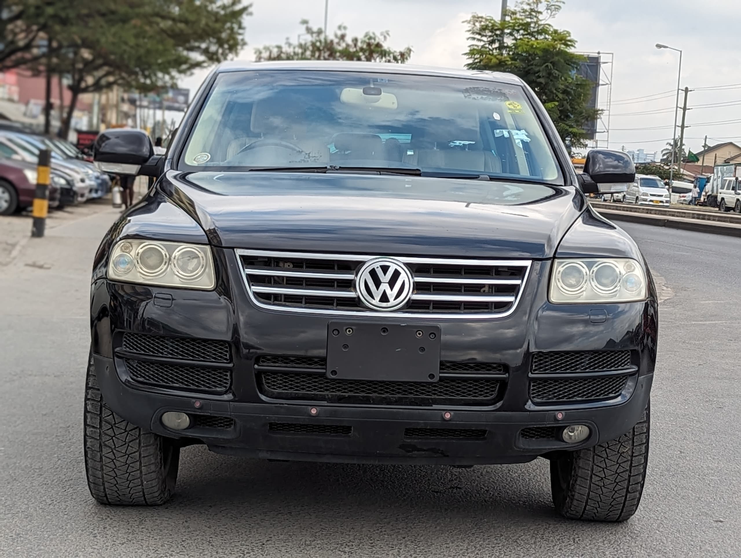 Volkswagen Touareg for sale in Dar es Salaam
