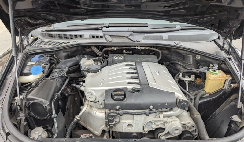 
								Volkswagen Touareg for sale in Dar es Salaam full									