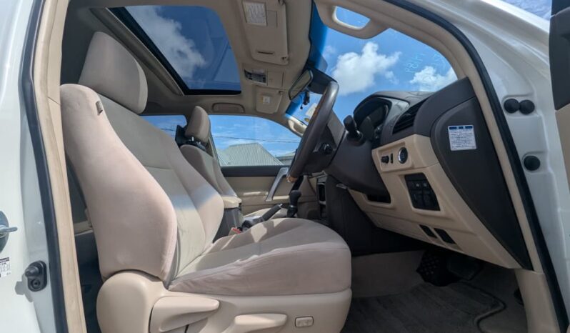 
								Toyota Land Cruiser Prado TRJ150W for Sale Dar es Salaam full									