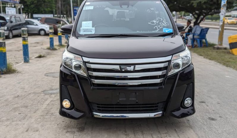 
Toyota Noah Hybrid for sale full									