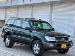 
Toyota Land Cruiser XV full									