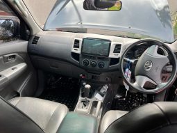 
Toyota Hilux double cabin full									