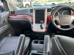 
Toyota Vellfire full									