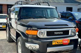 TOYOTA FJ cruiser  for sale dar es salaam