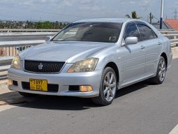 Toyota Crown Athlete