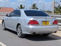 
Toyota Crown Athlete full									