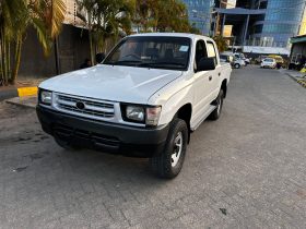 used toyota hilux double cabin for sale in tanzania