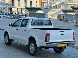 
Used Toyota Hilux for sale in Tanzania full									