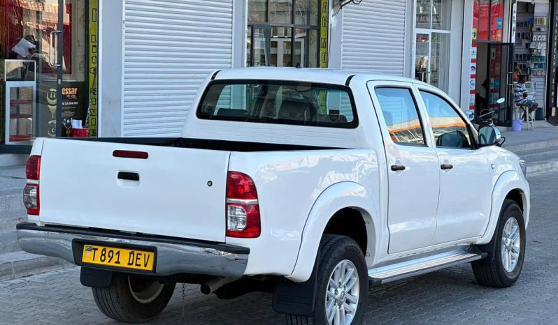 
Used Toyota Hilux for sale in Tanzania full									