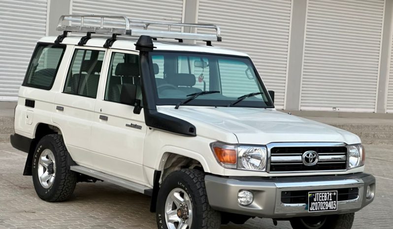 
toyota land cruiser hardtop for sale full									