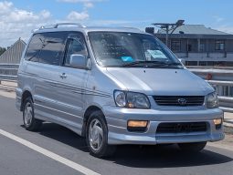 
Toyota Noah for sale in Dar es salaam full									